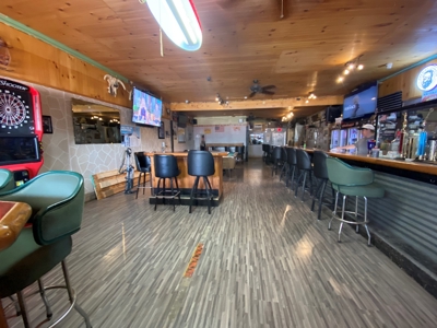 Well established, main street frontage Silver Dollar Bar! - image 8