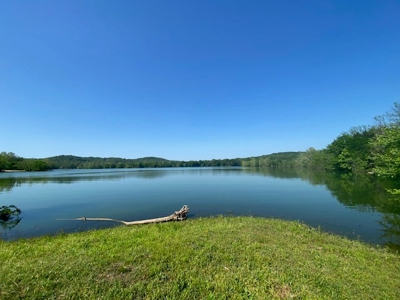 Table Rock Lake Front For Sale In Arkansas - image 3
