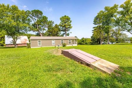 Lakefront Land And Home For Sale In Arkansas - image 34