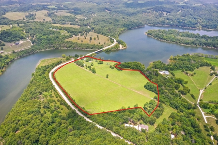 Lakefront Land And Home For Sale In Arkansas - image 25