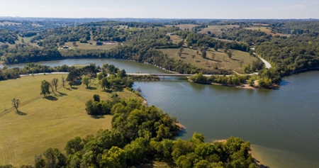 Lakefront Land And Home For Sale In Arkansas - image 14