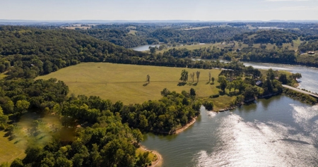 Lakefront Land And Home For Sale In Arkansas - image 15