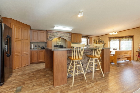 Lakefront Land And Home For Sale In Arkansas - image 31
