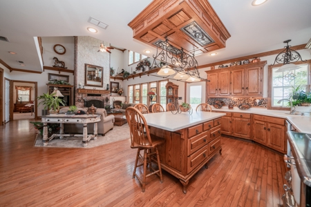 Country Ranch on 73 Acres near Longview, TX - image 9