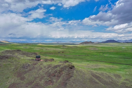 40 Majestic Acres Near Colorado’s Dream Stream - image 29