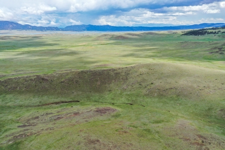 40 Majestic Acres Near Colorado’s Dream Stream - image 4