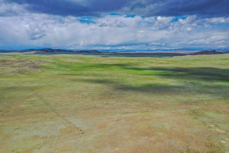 40 Majestic Acres Near Colorado’s Dream Stream - image 15