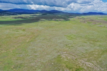 40 Majestic Acres Near Colorado’s Dream Stream - image 18