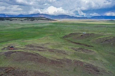 40 Majestic Acres Near Colorado’s Dream Stream - image 7