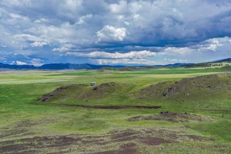 40 Majestic Acres Near Colorado’s Dream Stream - image 26
