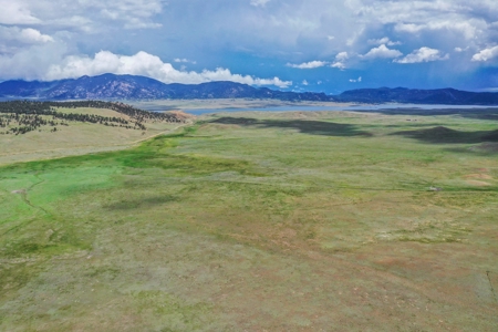 40 Majestic Acres Near Colorado’s Dream Stream - image 20