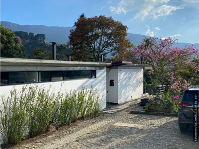 A beautiful house in Loma del Escobero- Envigado - image 14