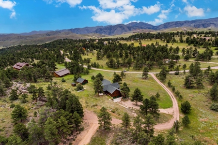 Custom-built Mountain Home - image 46