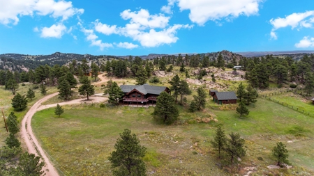 Custom-built Mountain Home - image 1