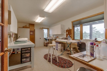 Custom-built Mountain Home - image 39