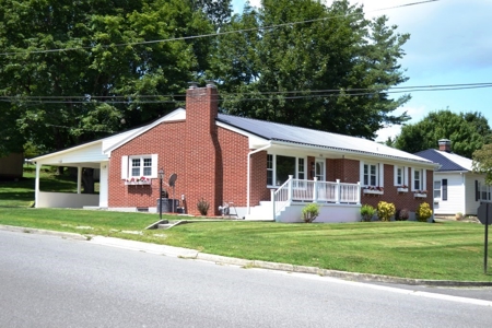 Brick Home For Sale In Wytheville VA - image 4