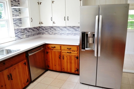 Brick Home For Sale In Wytheville VA - image 9