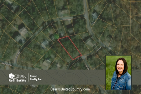 Lot Near the Lake in Cherokee Village, Arkansas - image 1