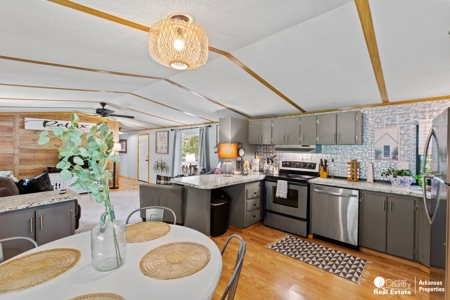 Vacation Rentals for sale in Arkansas. - image 7