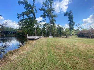 Waterfront Property on the Houston River - Calcasieu Parish - image 2