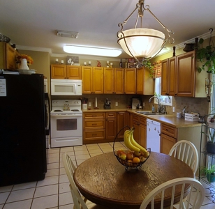 Country Home For Sale In West Carroll Parish - image 6