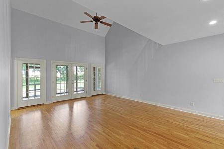 Jackson TN Home For Sale, Pool, Extra Lot, 5BR, 4.5BA - image 10