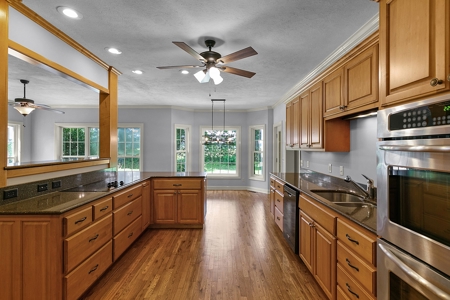 Jackson TN Home For Sale, Pool, Extra Lot, 5BR, 4.5BA - image 13