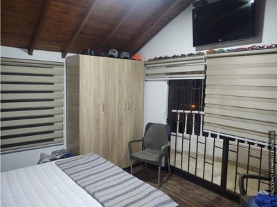 Homey farm with amazing view in Guarne - image 4