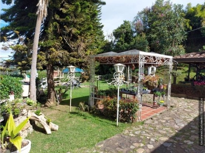 Homey farm with amazing view in Guarne - image 23