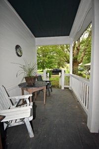 2 Bedroom 1.5 bath Historic home on 1.4 acres of Land $220k - image 27