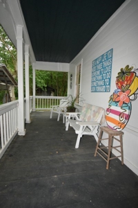 2 Bedroom 1.5 bath Historic home on 1.4 acres of Land $220k - image 31