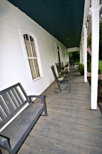 2 Bedroom 1.5 bath Historic home on 1.4 acres of Land $220k - image 26