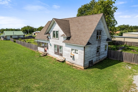 Home For Sale in Salina, Oklahoma - image 3