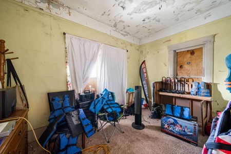 Home For Sale in Salina, Oklahoma - image 10