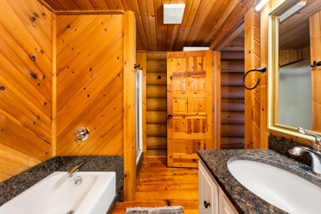 Driftless Area Home, Venue and Hunting Vernon County WI - image 14