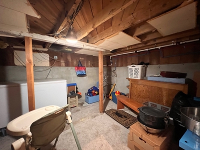 Home & Acreage For Sale in Alturas, CA - image 13