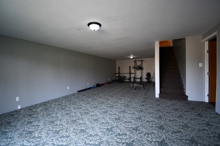 4 Bedrooms 3 Bath  Attached Dbl Garage - image 15