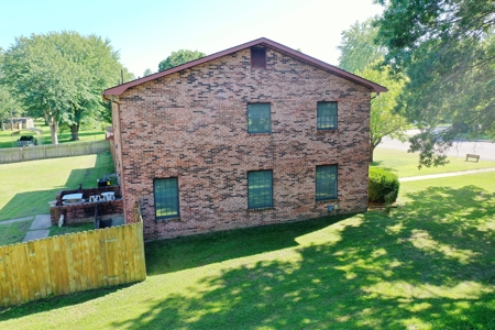 Colonial Style brick home for sale in Salem - image 39