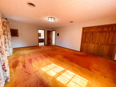 Colonial Style brick home for sale in Salem - image 21