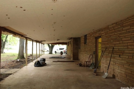 Home and 2 Large Shop Buildings For Sale in Des Arc, AR - image 9