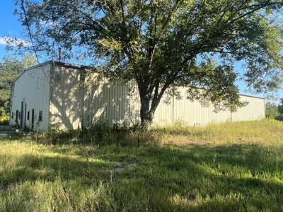 Home and 2 Large Shop Buildings For Sale in Des Arc, AR - image 23