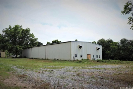 Home and 2 Large Shop Buildings For Sale in Des Arc, AR - image 12