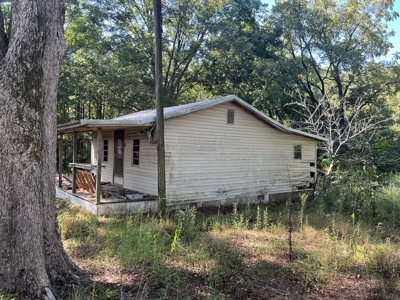 Home and 2 Large Shop Buildings For Sale in Des Arc, AR - image 28