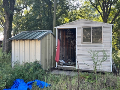 Home and 2 Large Shop Buildings For Sale in Des Arc, AR - image 26