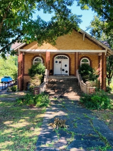Historic Home For Sale In Calico Rock, Arkansas - image 1