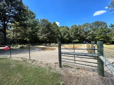 4 Bed 3 Bath Country Home & 55+/- Acres For Sale Valliant Ok - image 32
