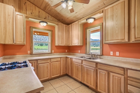 Energy Efficient Country Home For Sale in Montezuma County - image 6