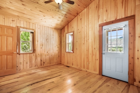 Energy Efficient Country Home For Sale in Montezuma County - image 17