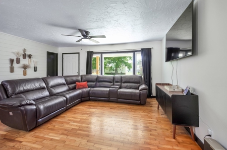 4 Bedroom Renovated Home For Sale In Downtown Union City, Tn - image 1