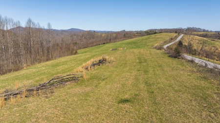 104.58 Unrestricted Acres for sale in Tazewell, TN - image 23